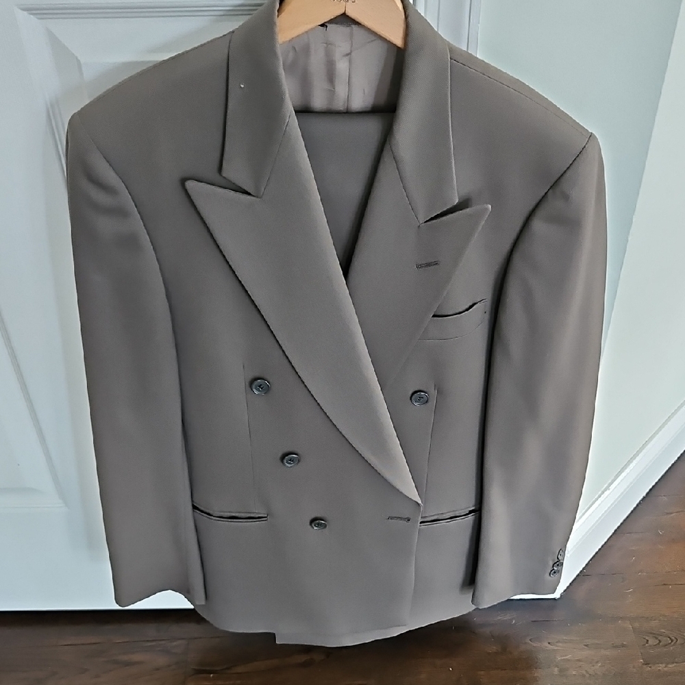 Men's Double-Breasted Gray Blazer